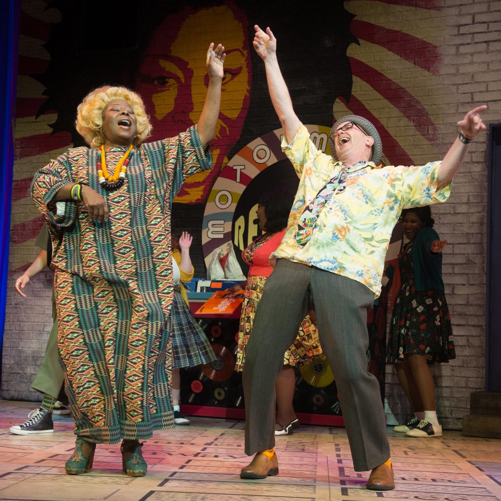 Greta Oglesby (Motormouth Maybelle) and David Kelly (Wilbur Turnblad). Photo by Jenny Graham, Oregon Shakespeare Festival.